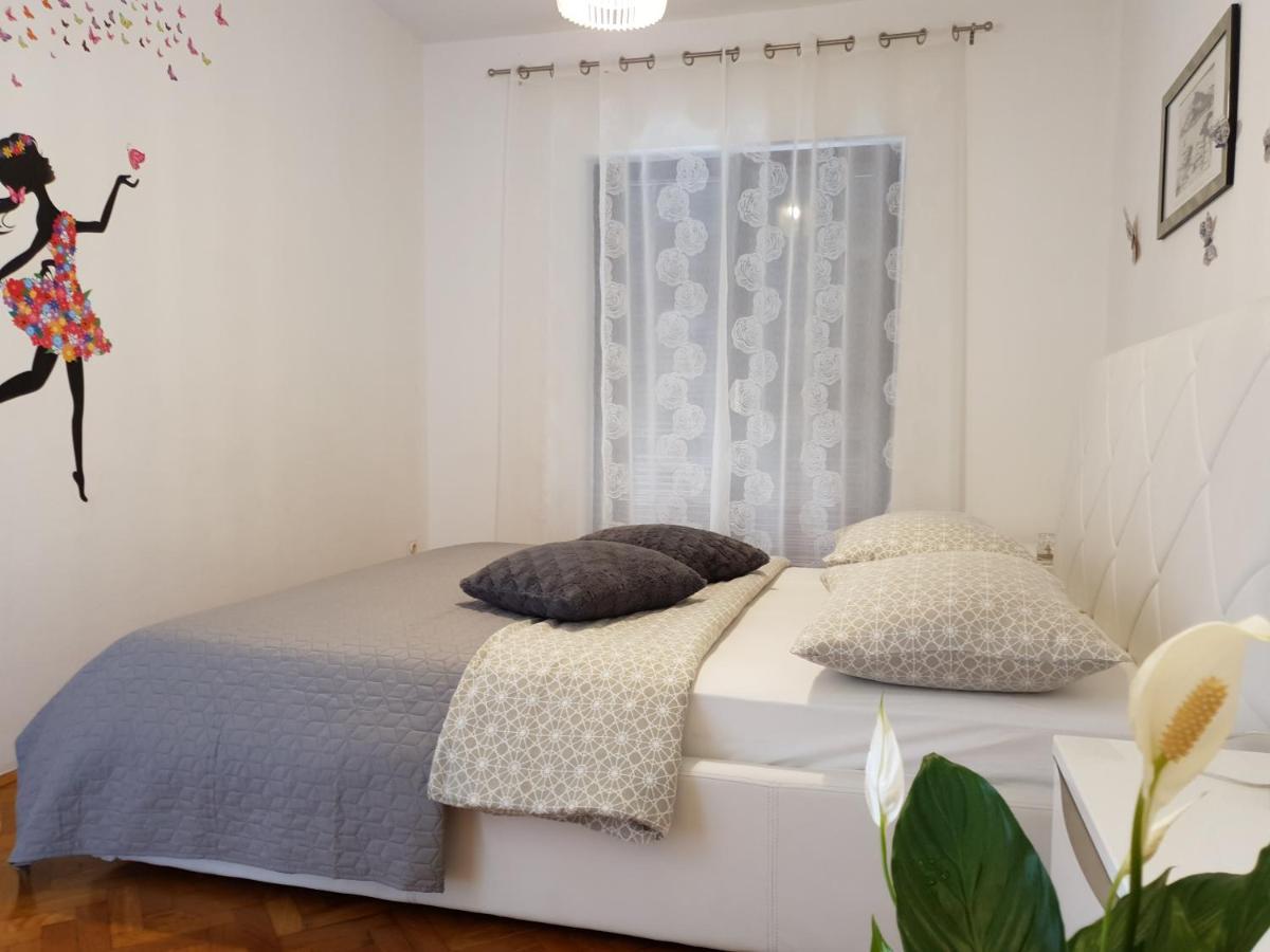 Gulin Apartments Водице Экстерьер фото