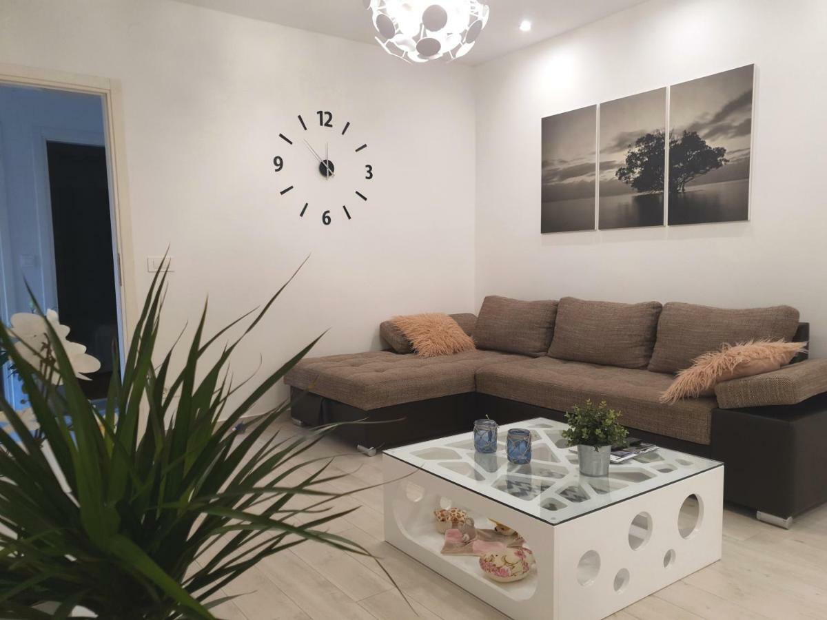 Gulin Apartments Водице Экстерьер фото